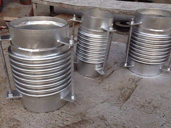 补偿器